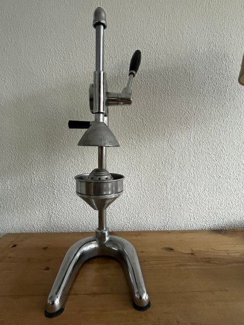 Decoratieve citruspers, Ophalen, Zo goed als nieuw