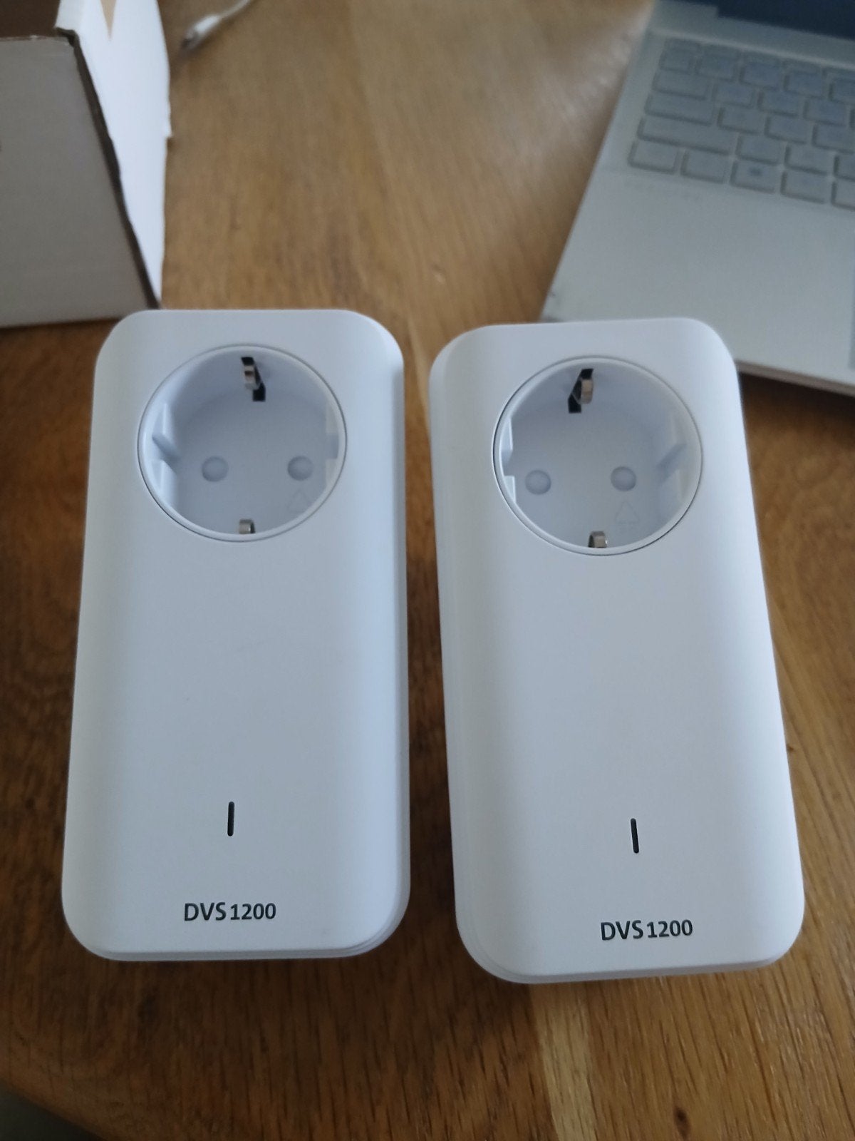 KPN DVS 1200 Powerline Adapters (2 stuks) met kabels, Ophalen of Verzenden, Nieuw