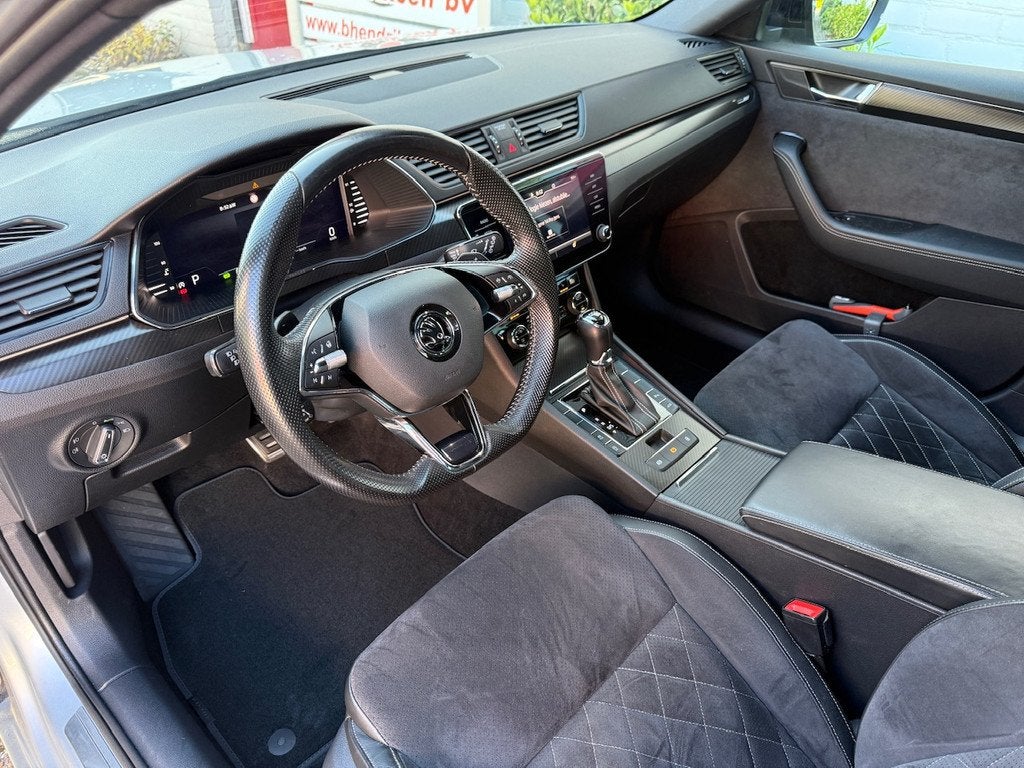 Skoda Superb Combi 1.5 TSI Greentech ACT 150pk DSG-7 Sportli, Auto's, Skoda, 4 cilinders, 150 pk, 1600 kg, 750 kg