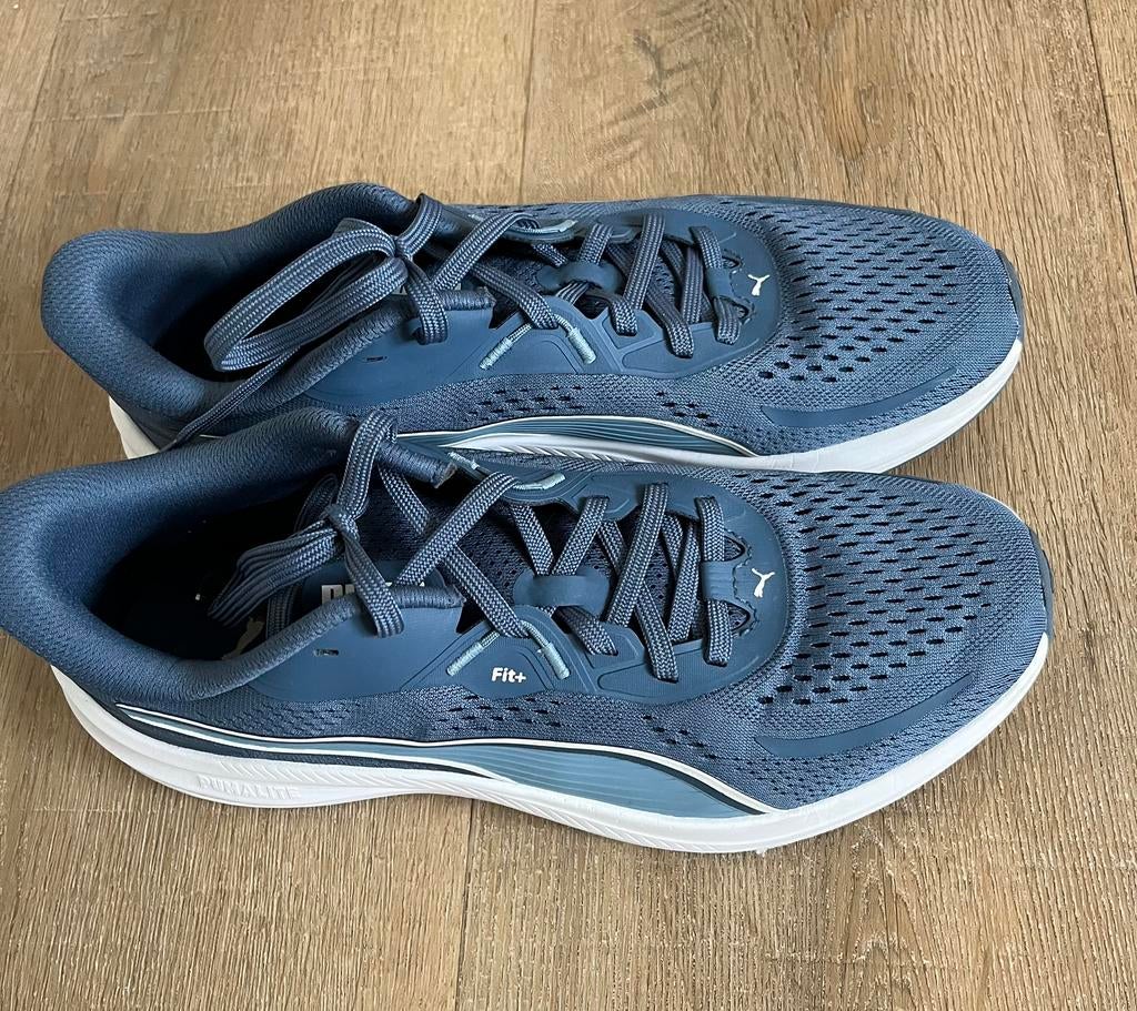 Puma sportschoenen maat 43, Kleding | Heren, Schoenen, Ophalen of Verzenden, Zo goed als nieuw, Blauw, Sportschoenen