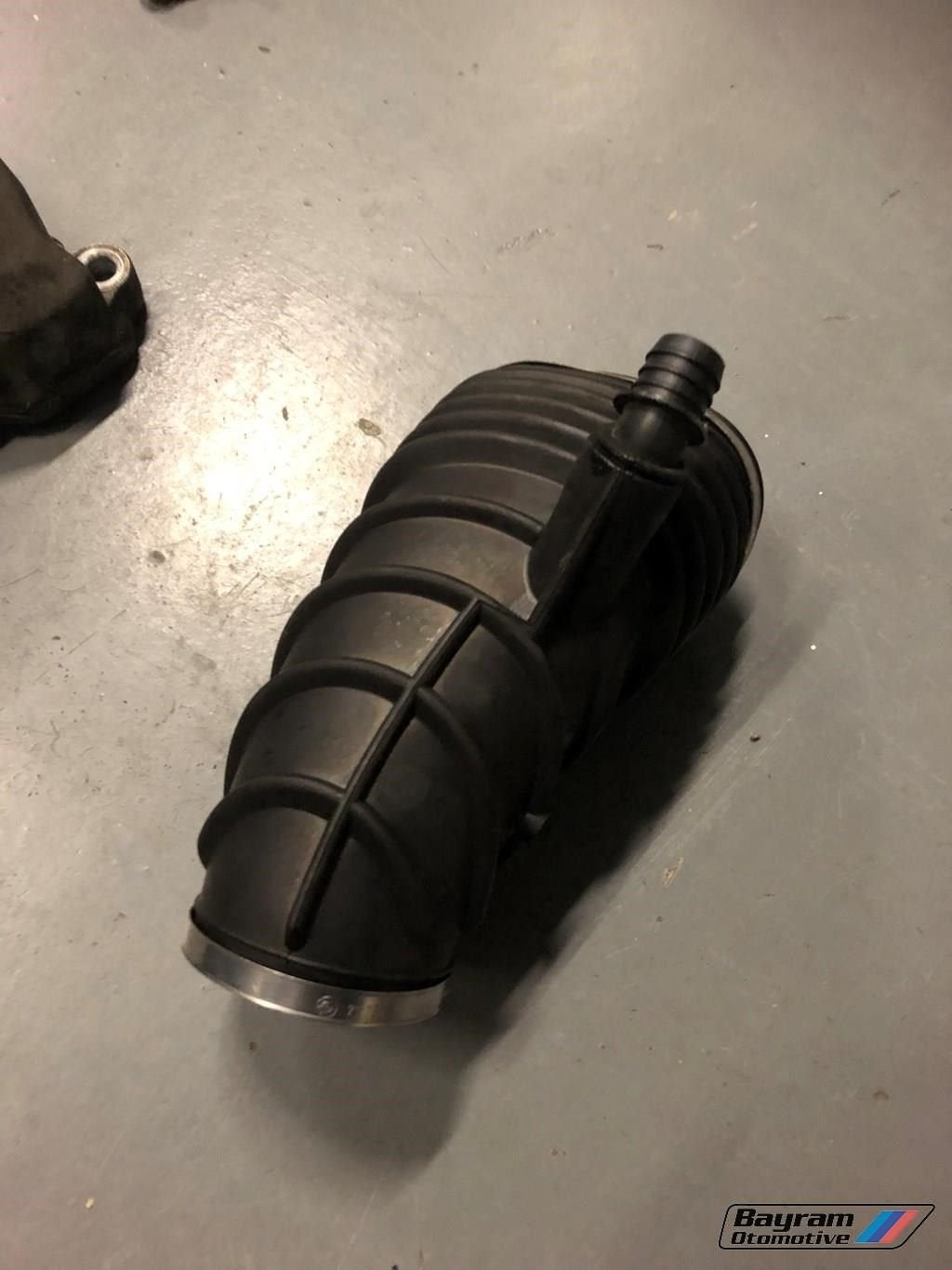 Foto 7 van Bmw E36 318is m44 motor delen lmm kleppendeksel 3-serie m42