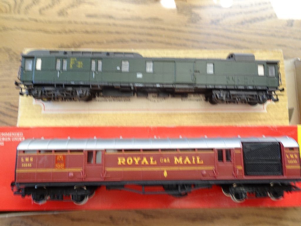 Liliput en Hornby 2 post / bagaerijtuigen, Gebruikt, Gelijkstroom, Verzenden, Wagon