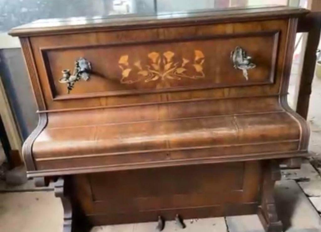 Piano voor decoratie, Muziek en Instrumenten, Ophalen, Gebruikt, Bruin, Piano