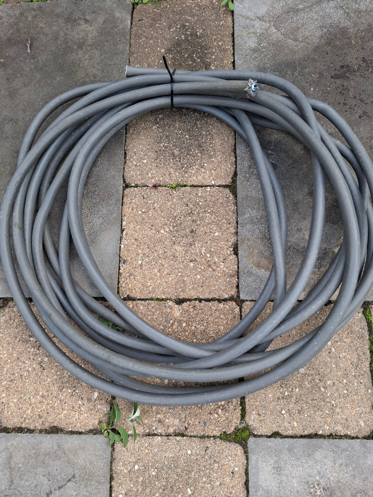 Ymvk-as grondkabel 4x2,5mm2  13,75 meter, Ophalen of Verzenden, Zo goed als nieuw, Draka, Kabel of Snoer