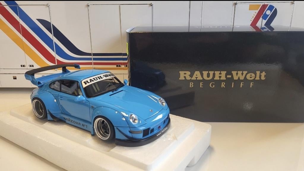 AUTOart Porsche 911 993 RWB Sky Blue / Grey Wheels, Auto, Autoart, Ophalen of Verzenden, Zo goed als nieuw
