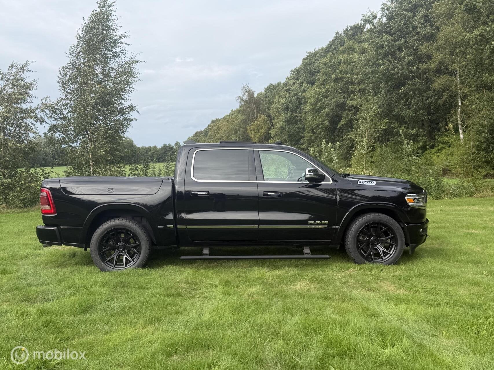 Dodge Ram 1500 5.7 V8 4x4 Crew Cab Limited, Auto's, Automaat, 2706 kg, Gebruikt, 5654 cc