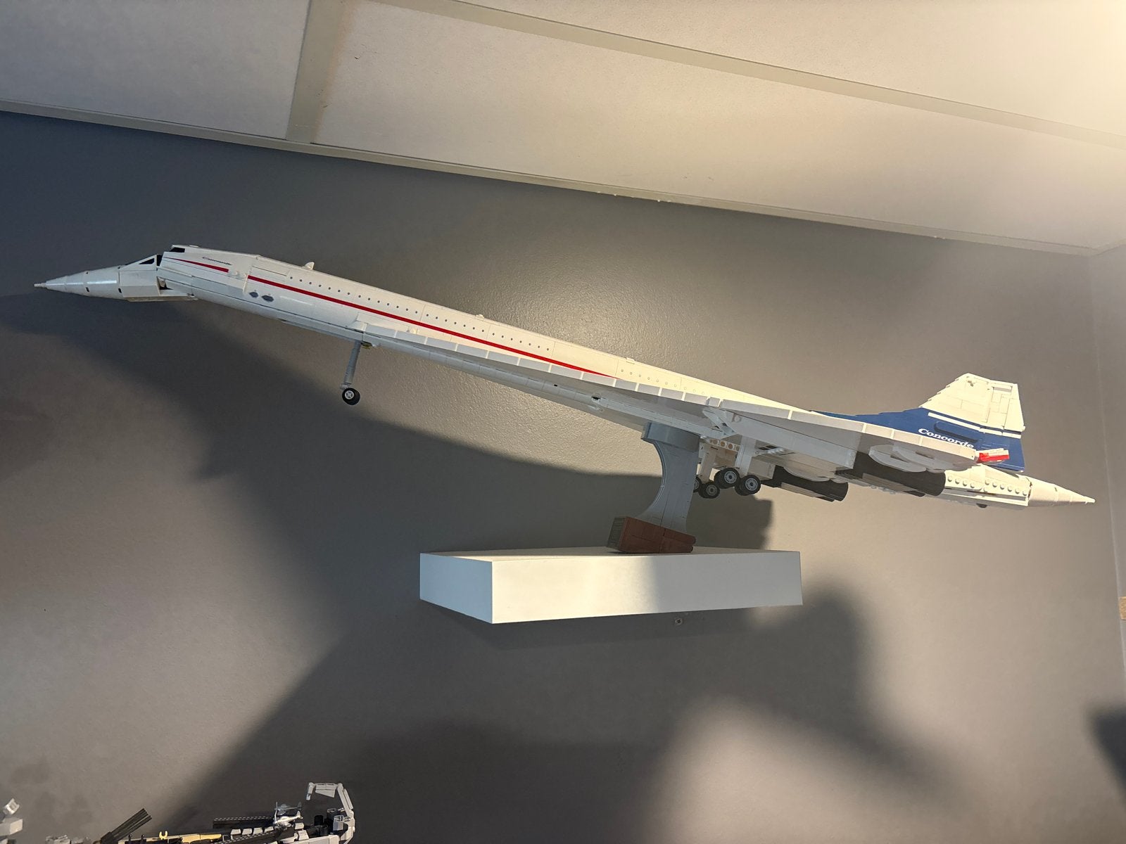 Lego Concorde 10318 Compleet en zo goed als nieuw met doos, Ophalen of Verzenden, Zo goed als nieuw