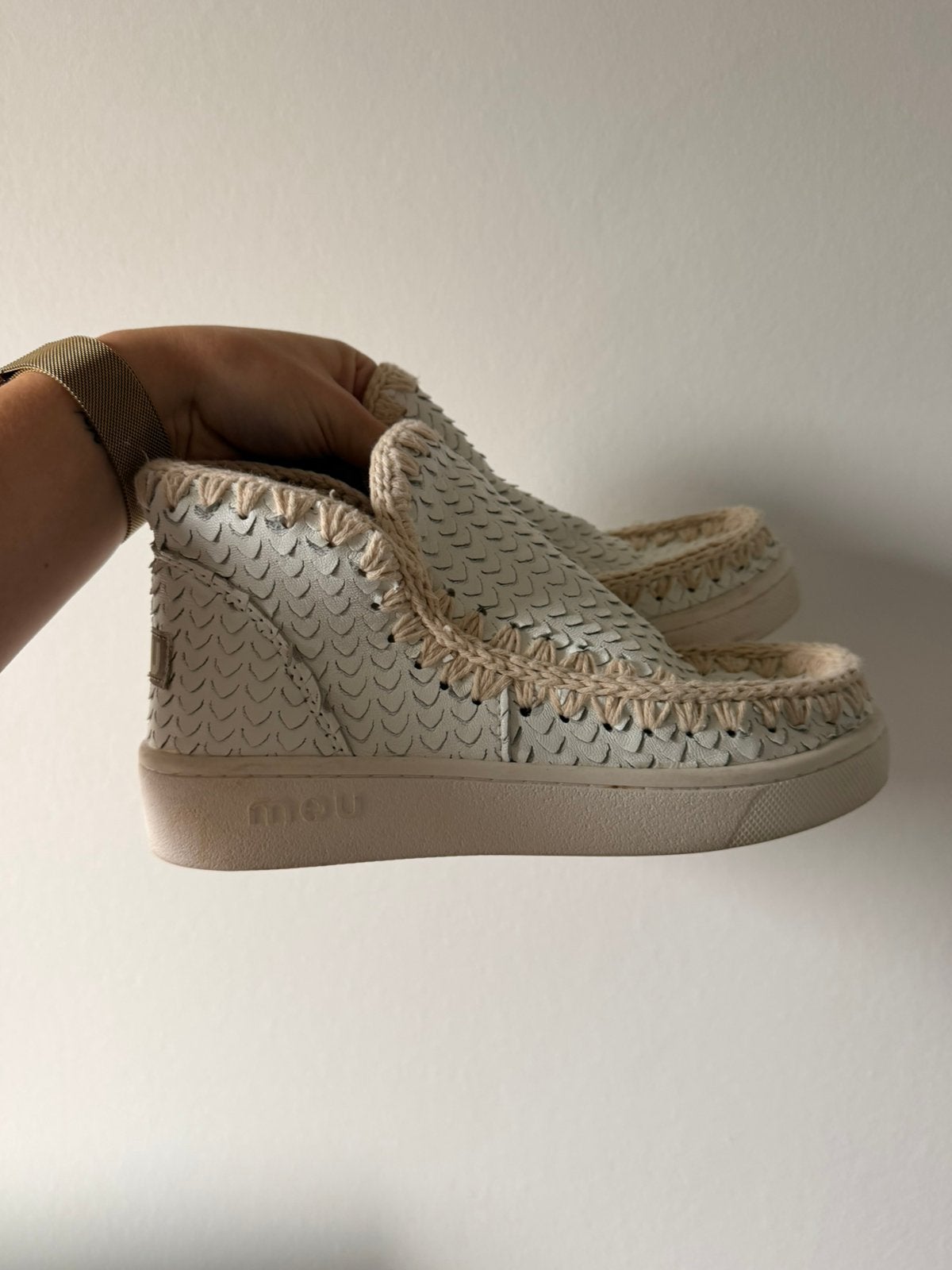 MOU sneaker, Wit, Ophalen of Verzenden, Sneakers of Gympen, Zo goed als nieuw