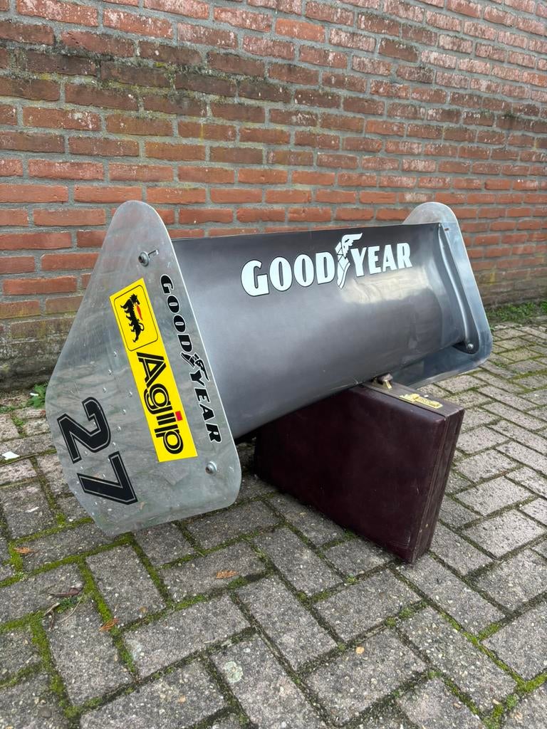 Mansell Ferrari F1 wing replica, Ophalen of Verzenden, Zo goed als nieuw, Formule 1
