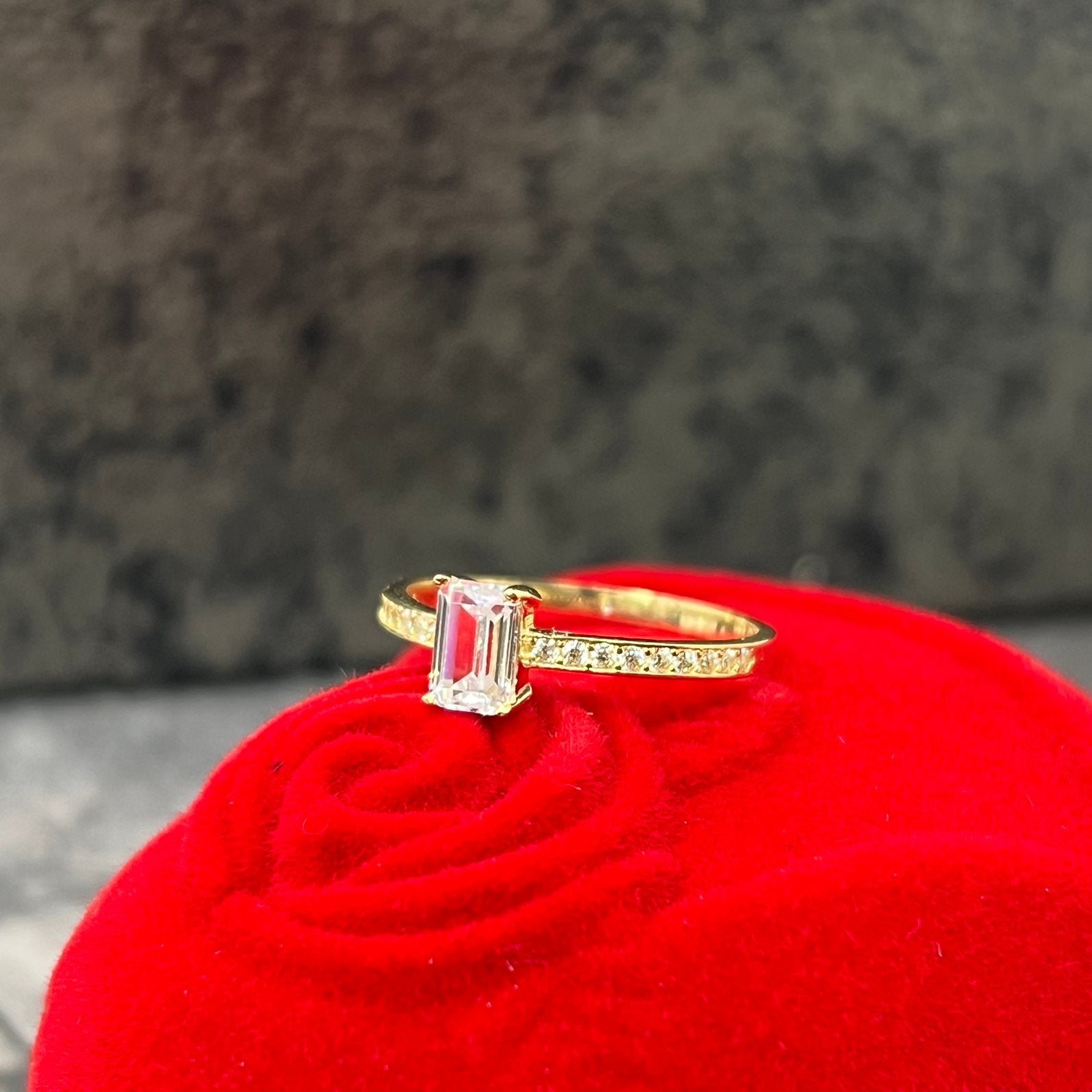 14k gouden dames ring, Nieuw, Ophalen of Verzenden, 17 tot 18, Dame