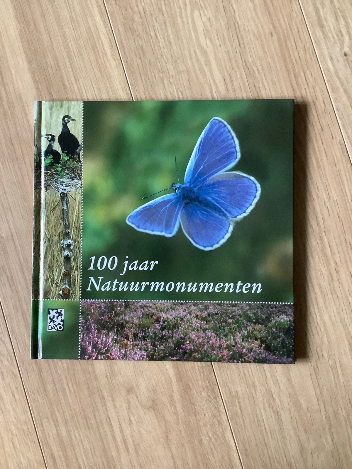 100 jaar Natuurmonumenten - Boek over Nederlandse natuur, Ophalen of Verzenden, Zo goed als nieuw, Natuur algemeen