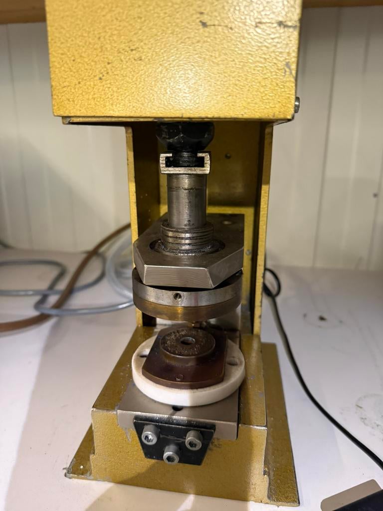 Hoogfrequet zeilringen machine, Doe-het-zelf en Verbouw, Ophalen of Verzenden, Gebruikt, 15 m² of meer, Zeil