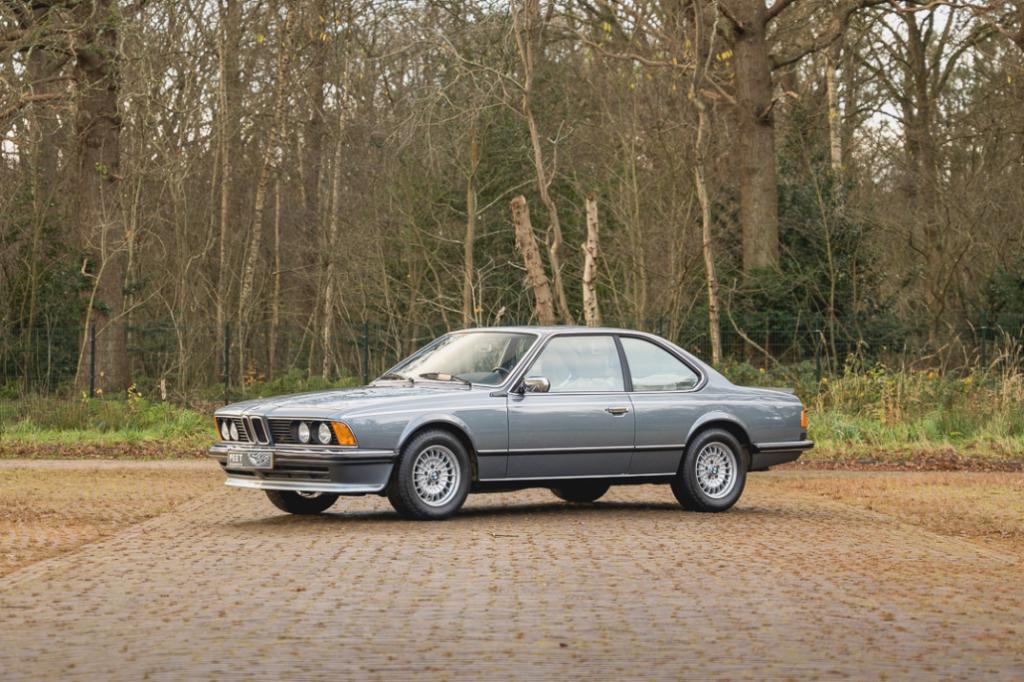 BMW 635CSI | origineel NL | 73.000 km, Auto's, BMW, Bedrijf, 6-Serie, Benzine, Coupé, Handgeschakeld, Origineel Nederlands, Blauw