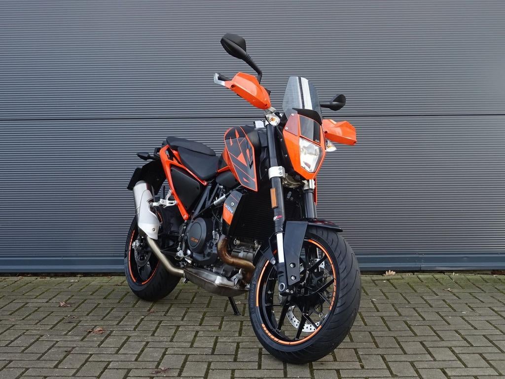KTM 690 DUKE (bj 2016), 693 cc, KTM, Motorrijbewijs A, Bedrijf