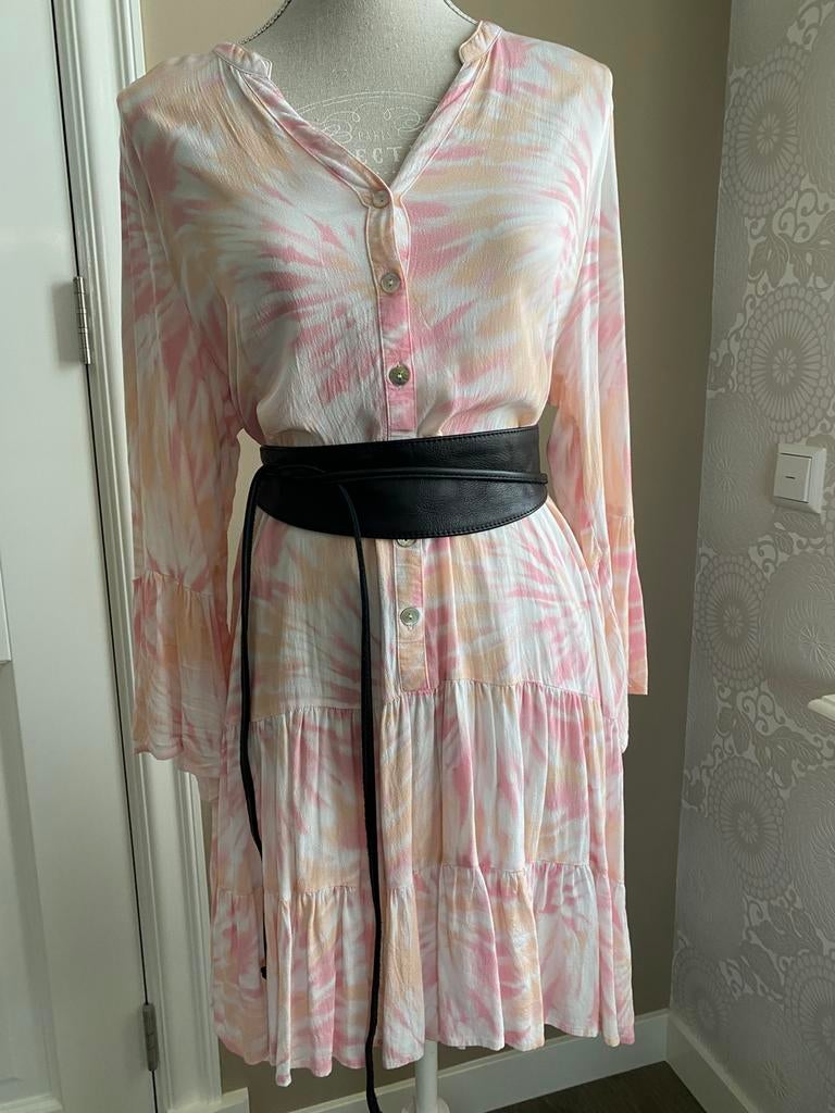 NIEUW Dames jurk maat M 38 van YEZZ, Kleding | Dames, Maat 38/40 (M), Overige kleuren, Nieuw, Ophalen of Verzenden
