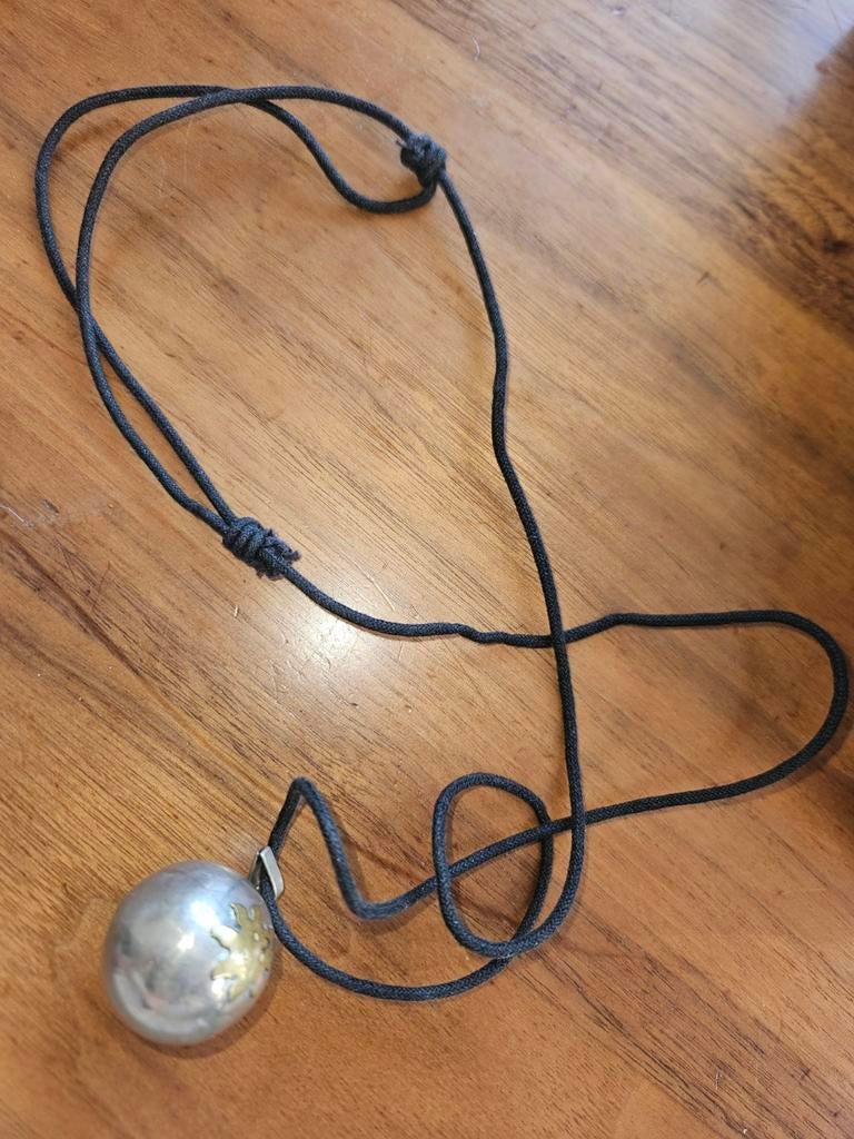Bola Ketting Baby Belletje Zilver verzk. €1,50, Overige materialen, Overige voorstellingen, Ophalen of Verzenden, Zo goed als nieuw