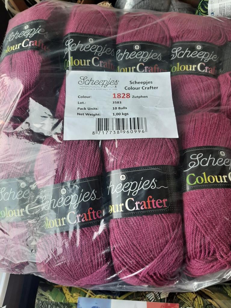 10 bollen Colour Crafter Zutphen, Hobby en Vrije tijd, Breien en Haken, Ophalen of Verzenden, Nieuw, Breien of Haken, Wol of Garen