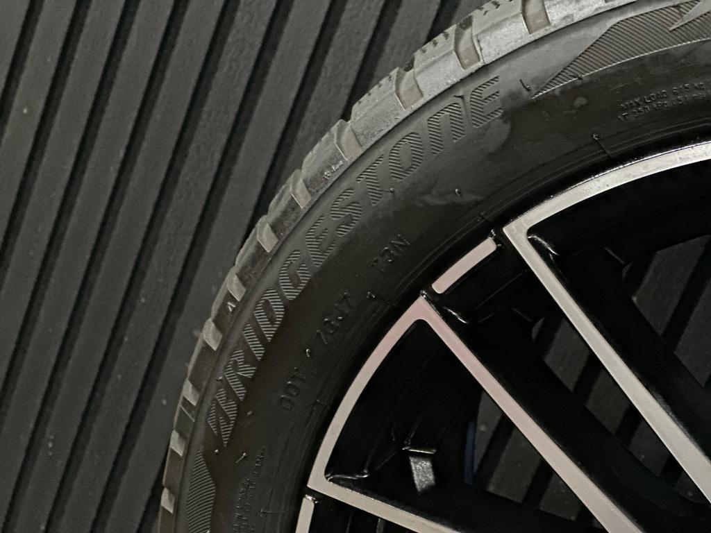 18” Winterset originele Mercedes C klasse w206 7mm Amerk€999, Ophalen, 18 inch, Winterbanden, Banden en Velgen