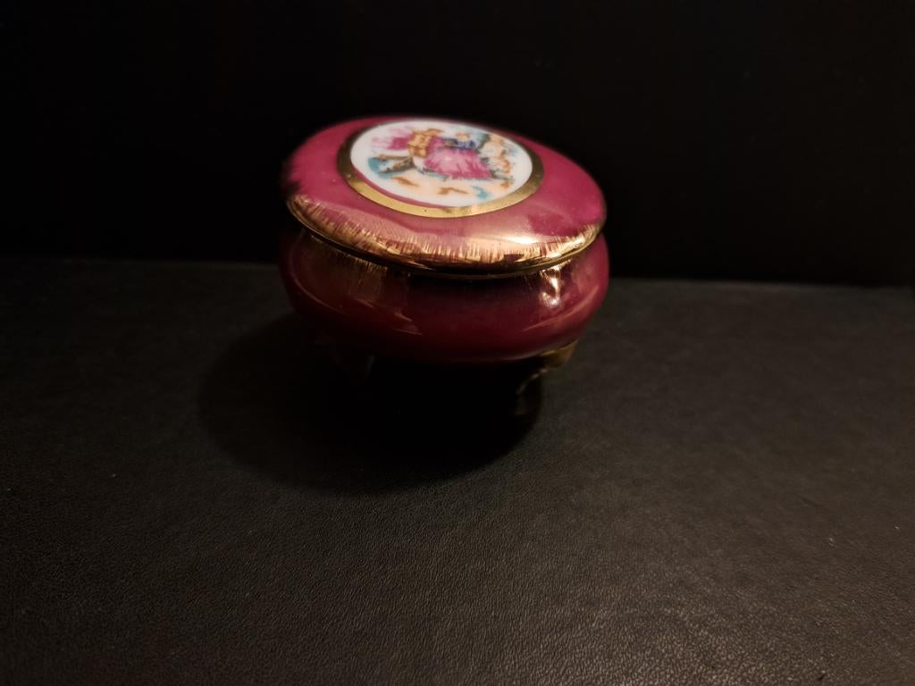Pillendoosje donker roze fragonard afbeelding, Antiek en Kunst, Ophalen of Verzenden