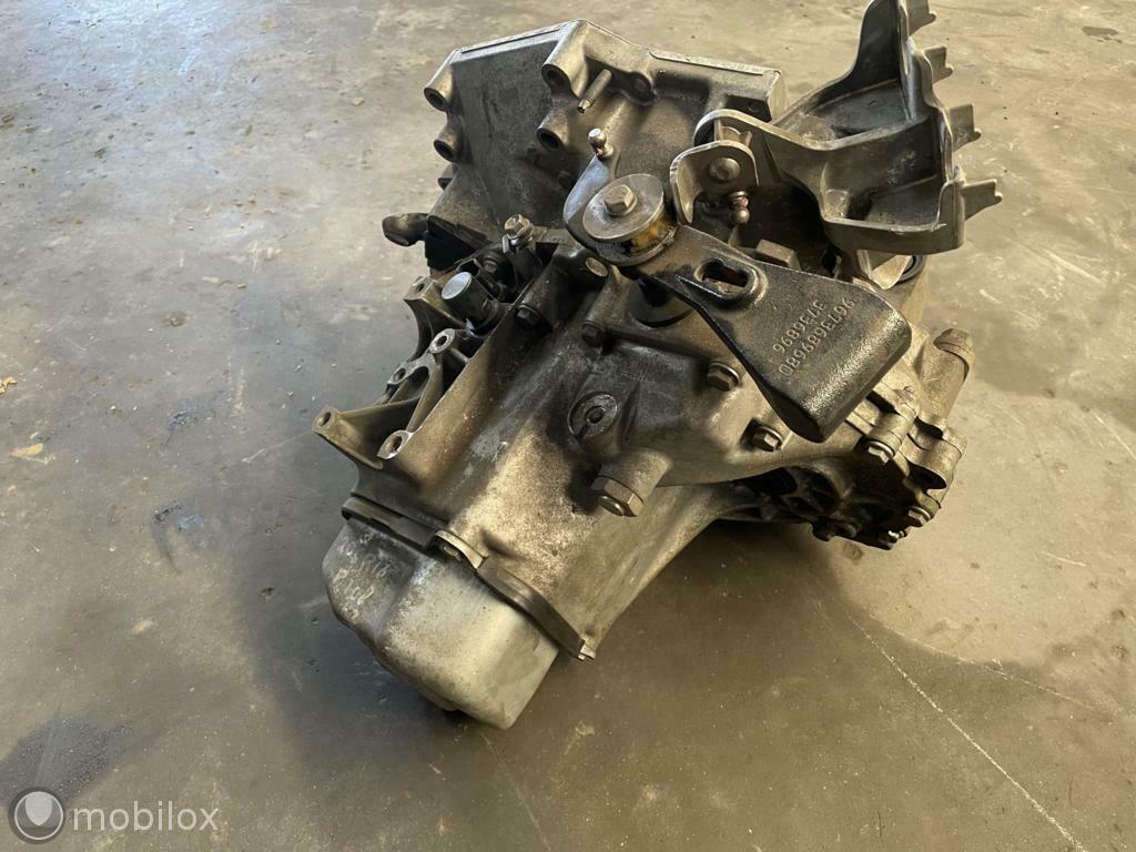 5-versnellingsbak 20cr16 Peugeot 108 1.2 Puretech ('14->), Ophalen of Verzenden, Gebruikt, Peugeot