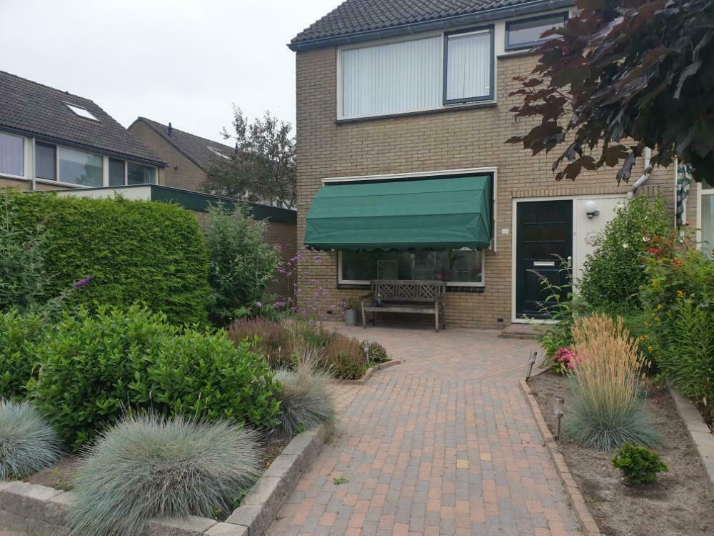 Voorjaarsactie zonwering herbekleden of nieuw, Ophalen of Verzenden