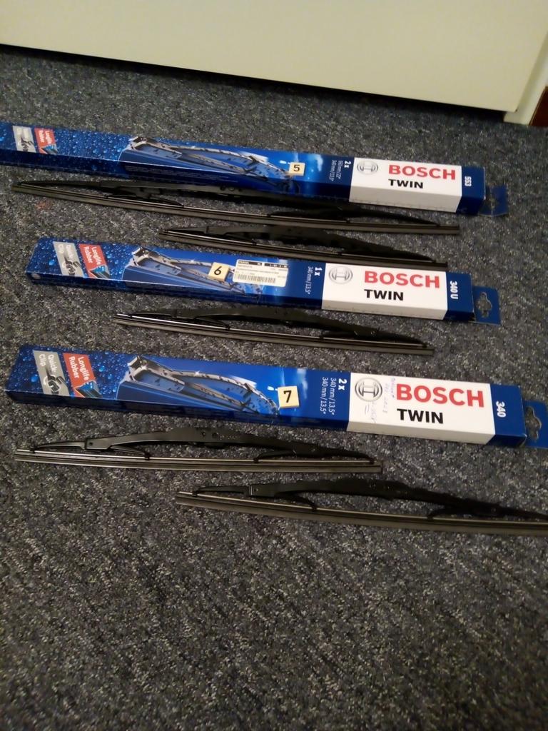 5 Ruiten wissers Bosch nieuw samen in 1 koop, Ophalen of Verzenden, Nieuw