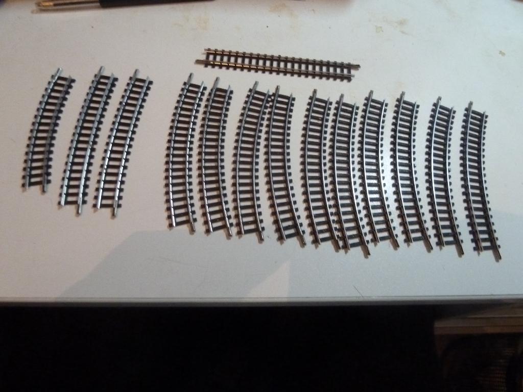 Mini Trix N Spoor rails 14 x, Hobby en Vrije tijd, Modeltreinen | N-Spoor, Gelijkstroom, Trix, Rails, Ophalen of Verzenden