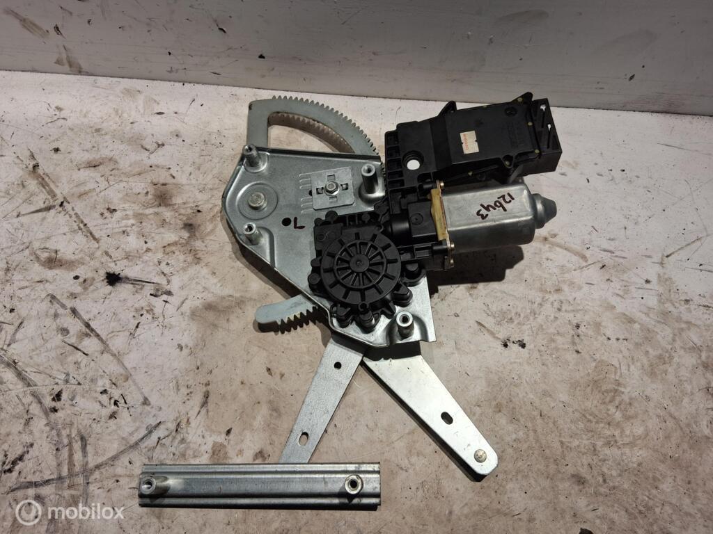Raammechanisme L achter Vw Golf Cabrio III 1.8 1E0959811, Gebruikt, Volkswagen, Ophalen of Verzenden, Volkswagen