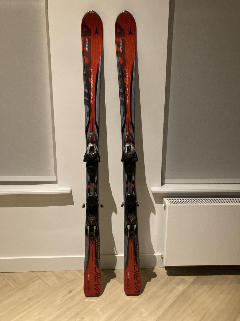 ski Atomic rood 160, 160 tot 180 cm, Gebruikt, Ophalen of Verzenden, Atomic