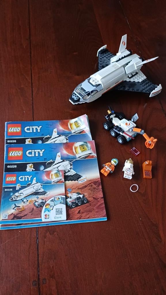 Lego City 60227 Ruimtevaart Mars Onderzoeksshuttle, Ophalen of Verzenden, Zo goed als nieuw, Complete set, Lego