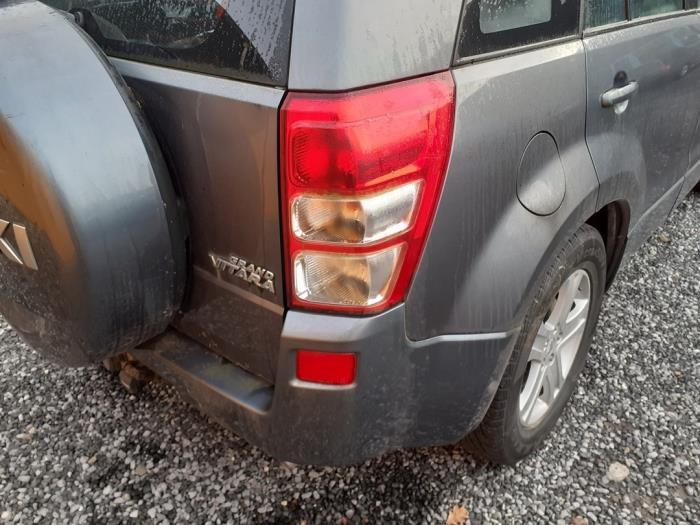 Achterlicht rechts van een Suzuki Grand Vitara, Auto-onderdelen, Gebruikt, -, -, Ophalen of Verzenden