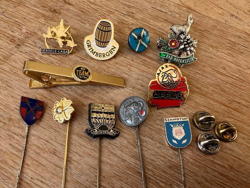 Viintage speldjes voor de echte verzamelaar !, Verzamelen, Ophalen of Verzenden, Gebruikt, Stad of Land, Speldje of Pin