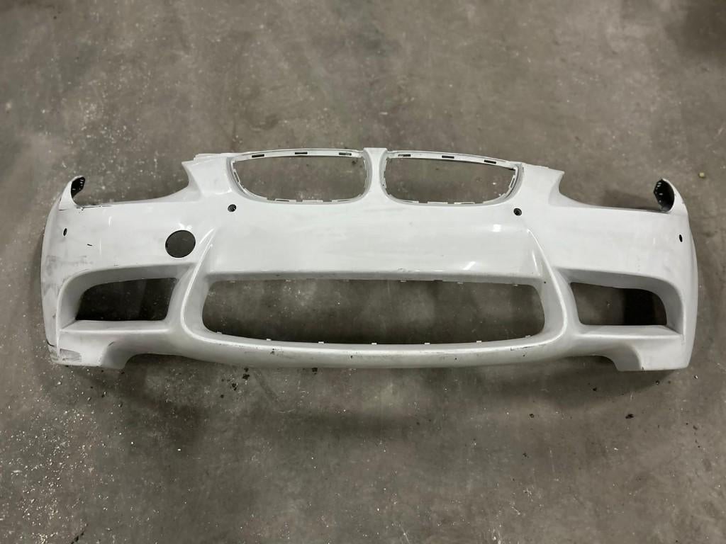 BMW E9X M3 Voorbumper, Ophalen, Gebruikt, Voor, Bumper