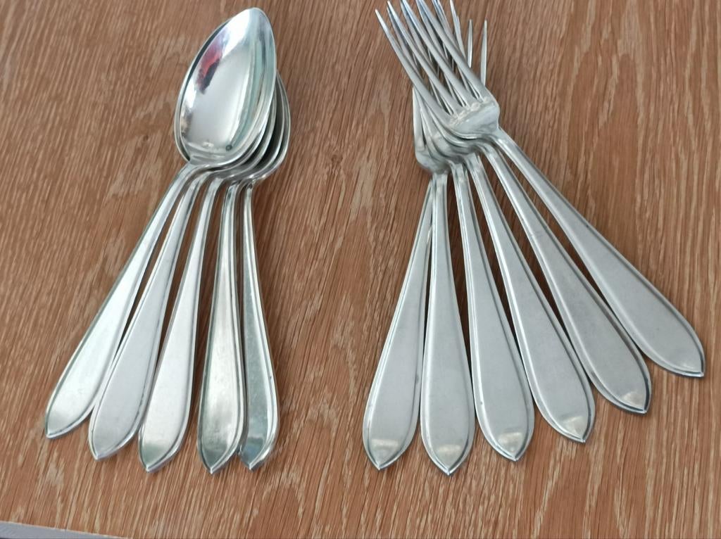 Bestek Sola 90 puntfilet, Antiek en Kunst, Antiek | Bestek, Ophalen of Verzenden