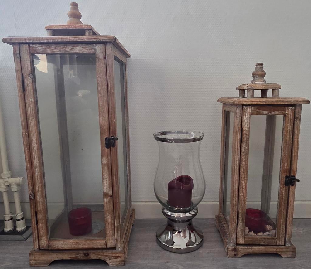 3 Mooie & Leuke Kaarsen Lantaarns/Etageres, Huis en Inrichting, Woonaccessoires | Kandelaars en Kaarsen, Ophalen, Gebruikt, Hout
