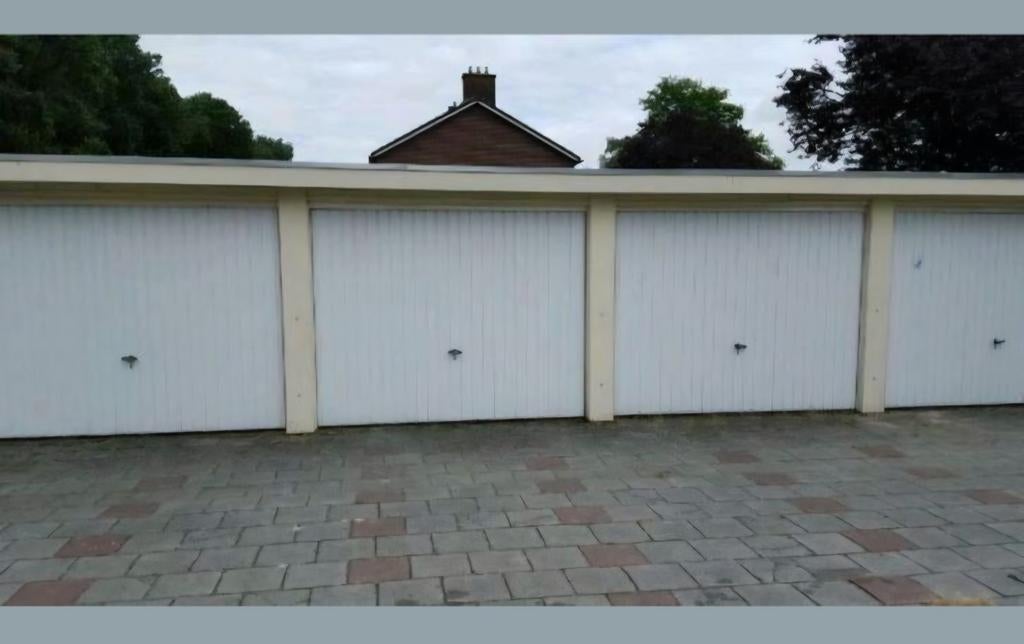 Te huur garageboxen opslag stalling Oude Pekela