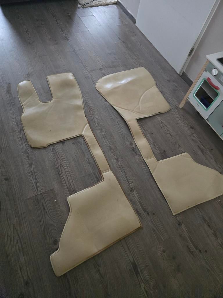 Vloermatten daf XG creme Beige, Auto-onderdelen, Ophalen of Verzenden, DAF