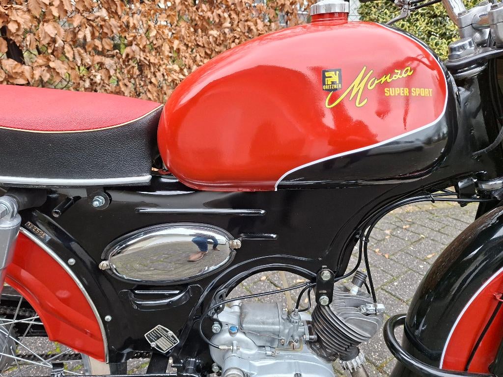 Gritzner-Kayser Monza , Zeer Zeldzaam   bj.1960 met kenteken, Maximaal 45 km/u, 49 cc, 2 versnellingen, Ophalen