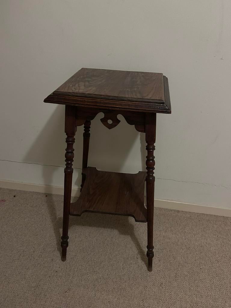 Antieke bijzettafel / plantentafeltje, Ophalen