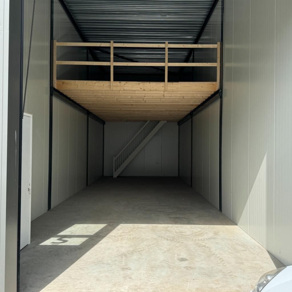 Te huur bedrijfsunit in Leerlooiersstraat 10-S Sneek, 123 m², Huur, Bedrijfsruimte