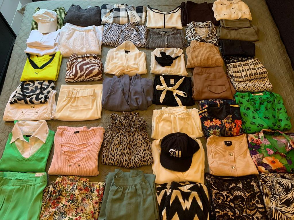 KLEDING PAKKET VOOR DAMES IN VERSCHILLENDE MATEN EN MERKEN, Ophalen, Zo goed als nieuw, Maat 38/40 (M)