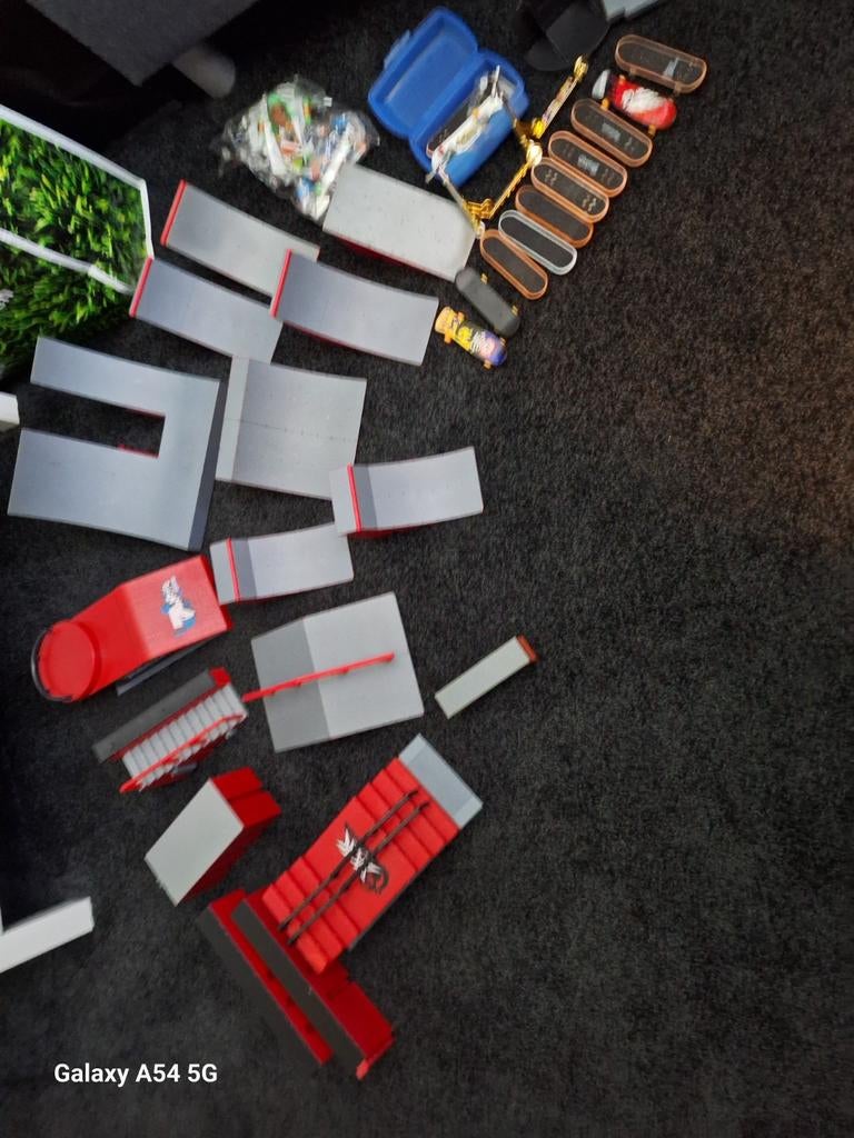 Grote set Tech Deck skatepark en fingerboards, Ophalen of Verzenden, Zo goed als nieuw, Overige typen