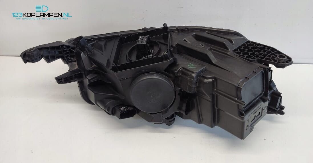 Skoda Fabia 3 Facelift Full Led koplamp links, Gebruikt, -, -, Ophalen of Verzenden