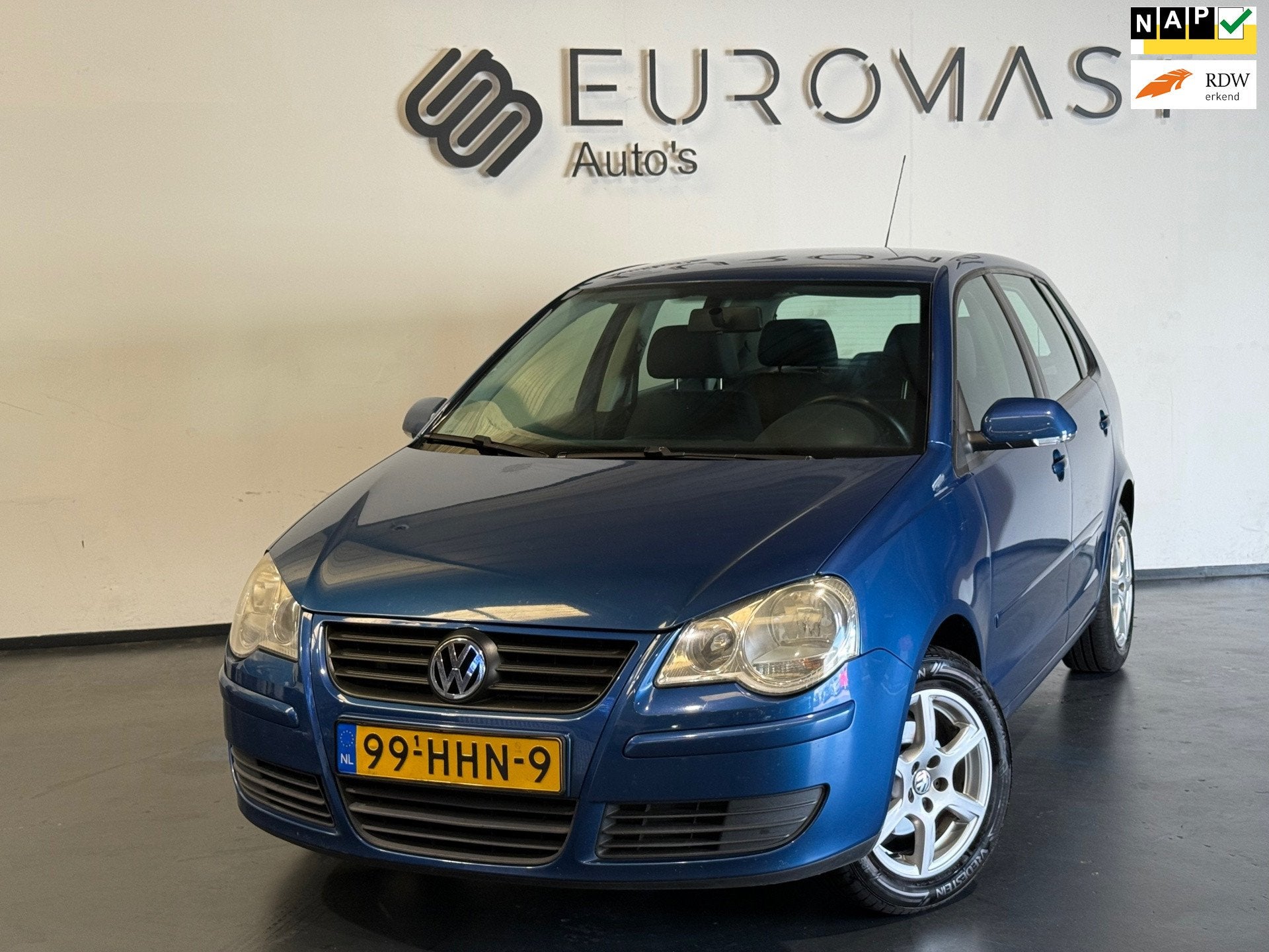 Volkswagen Polo 1.4-16V Comfortline Carplay Airco 5d Nieuwe, Auto's, Volkswagen, Voorwielaandrijving, Stof, 4 cilinders, Blauw