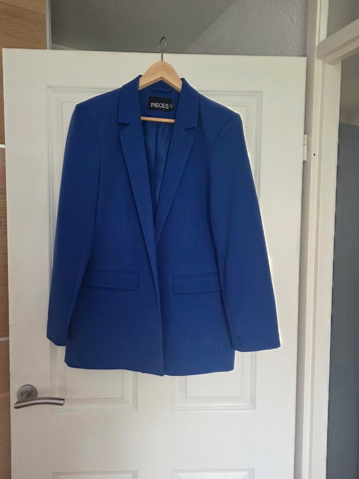 Pieces kobaltblauwe blazer -  xl, Blauw, Maat 42/44 (L), Ophalen of Verzenden, Zo goed als nieuw