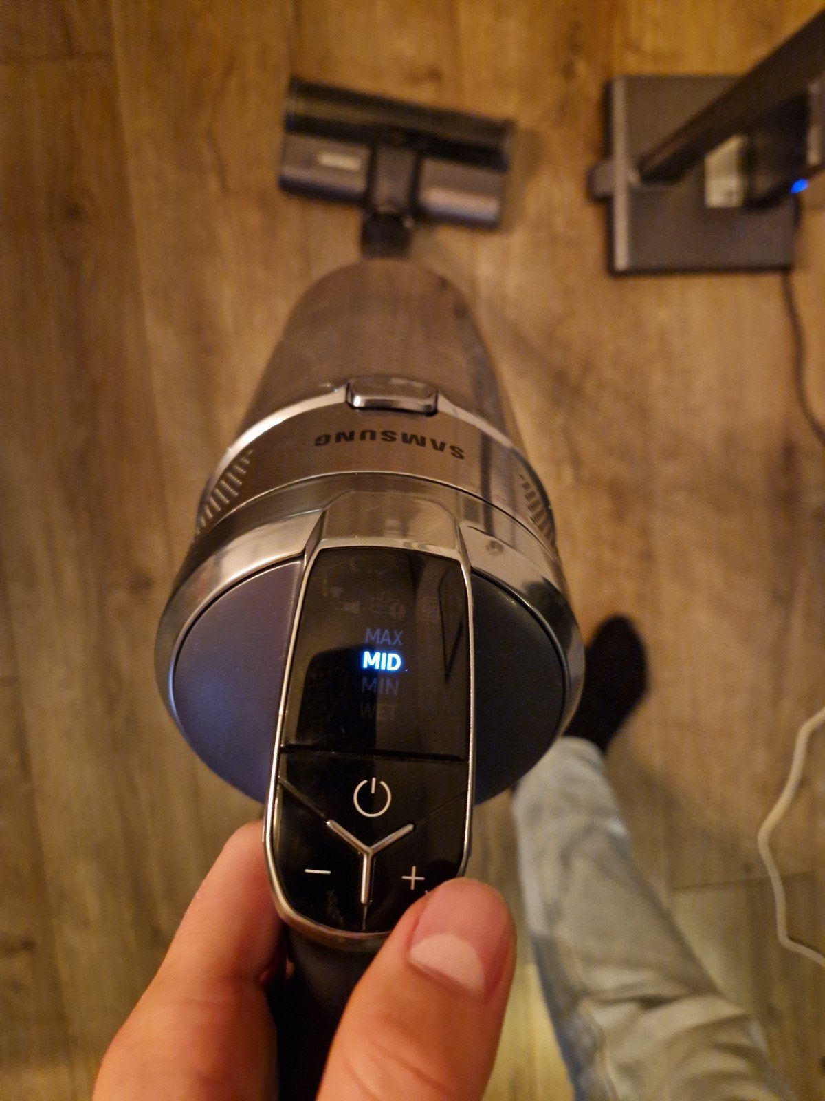 Samsung Jet 90 Complete steelstofzuiger met 2 accu's, Ophalen, Gebruikt, Inclusief accessoires, Reservoir