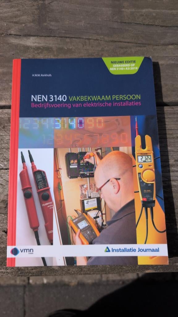 NEN 3140 Vakbekwaam Persoon E inst, Boeken, A.W.M. Kerkhofs, Ophalen of Verzenden, Zo goed als nieuw, MBO