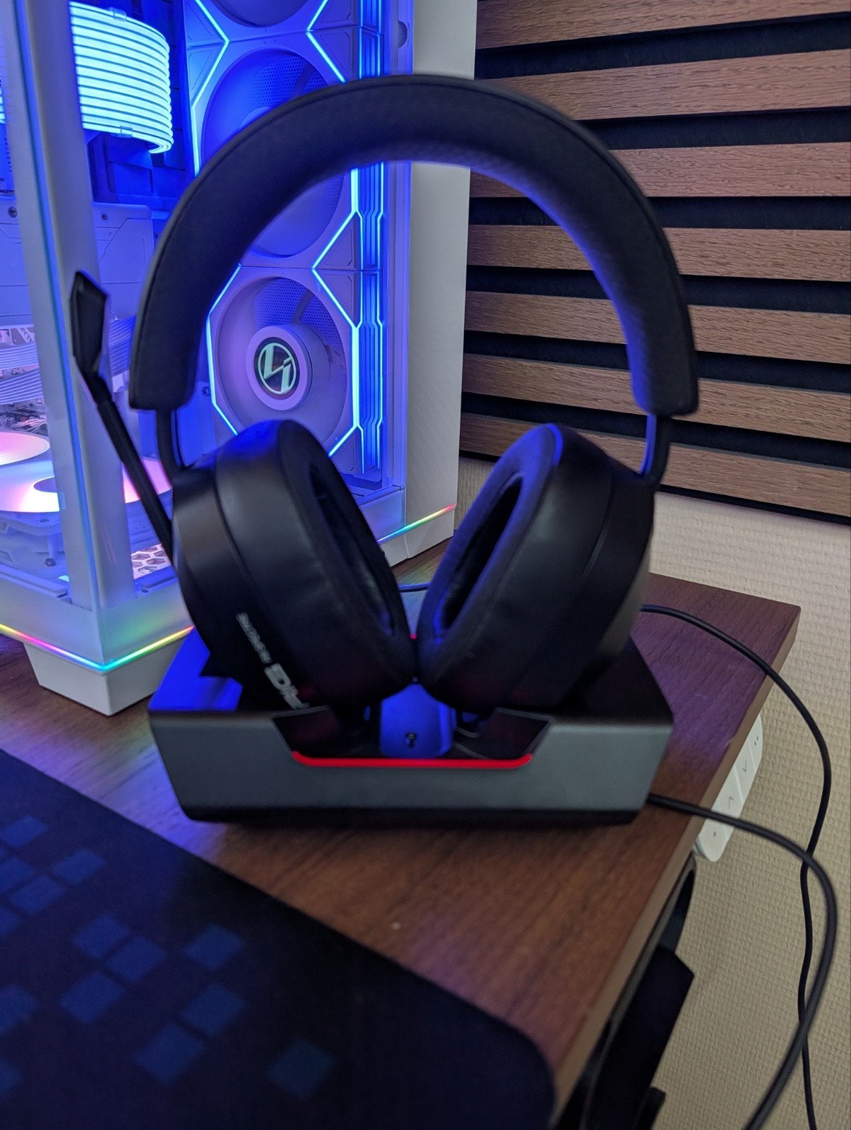 RIG R8 PRO HX