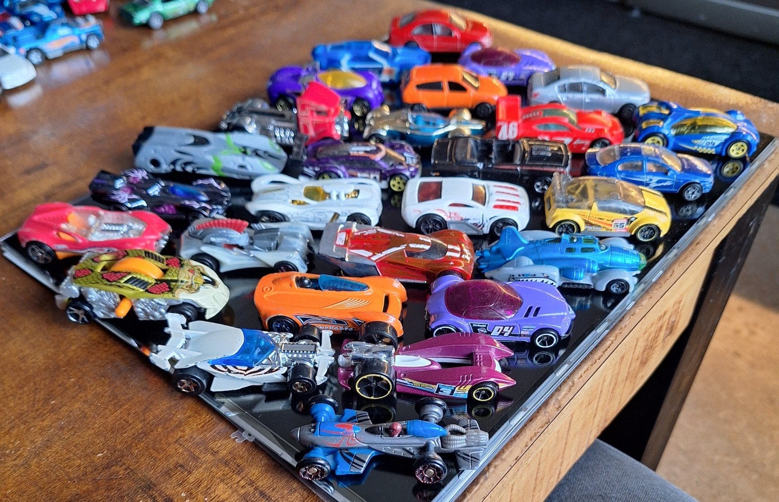 28x modelauto hotwheels/mc toy /merkloos, Ophalen of Verzenden, Gebruikt, Auto