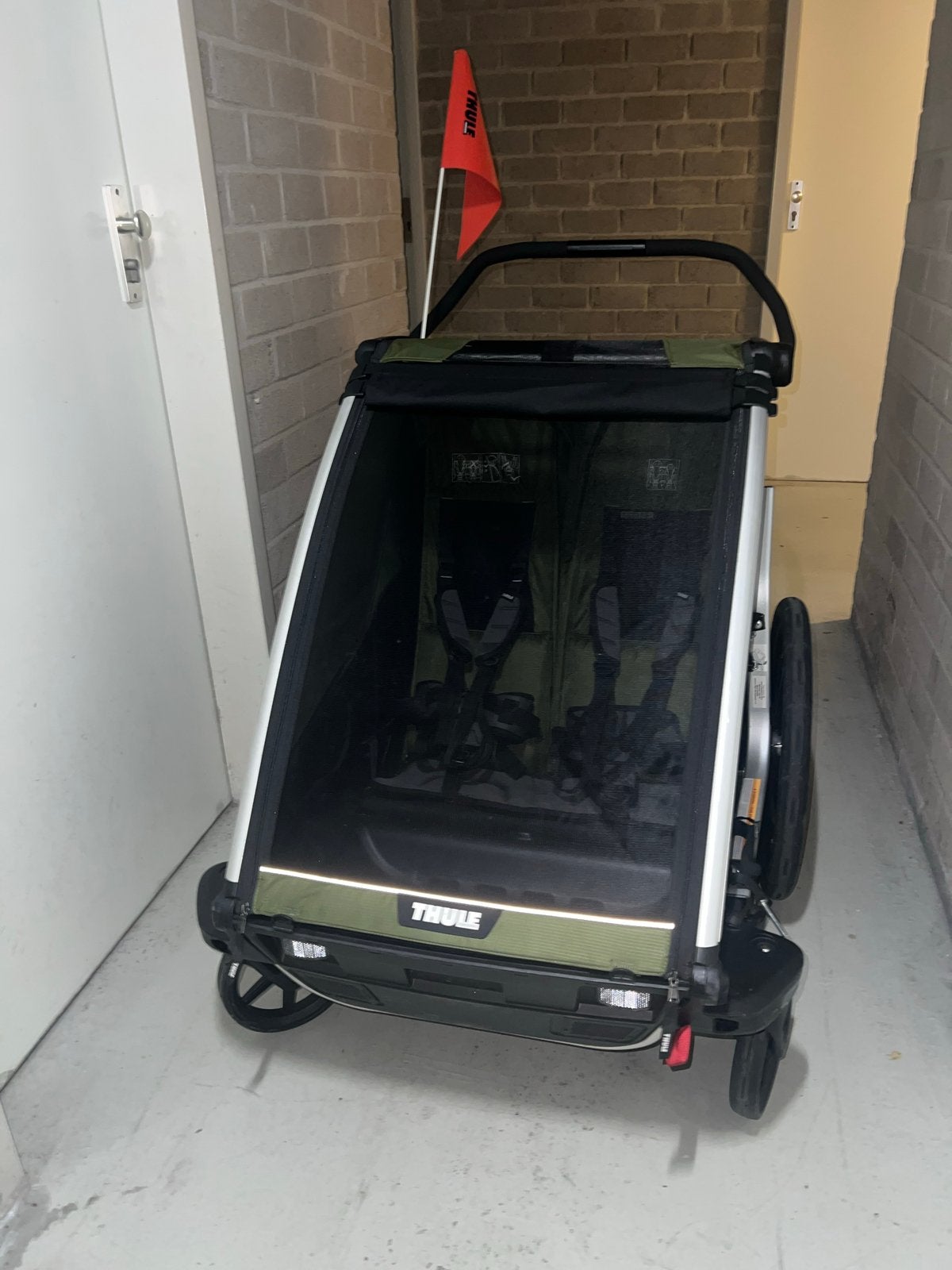 Thule Chariot Cab 2-persoons fietskar en kinderwagen, Duowagen, Zo goed als nieuw, Ophalen, Kinderwagen